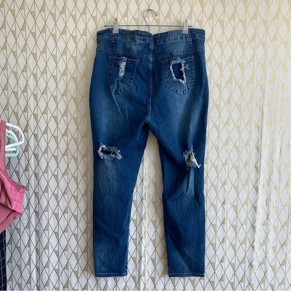 VIP JEANS​ - Picture 7 of 8